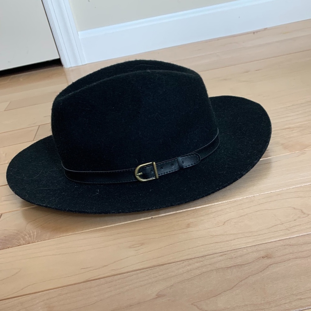 NWOT Hat